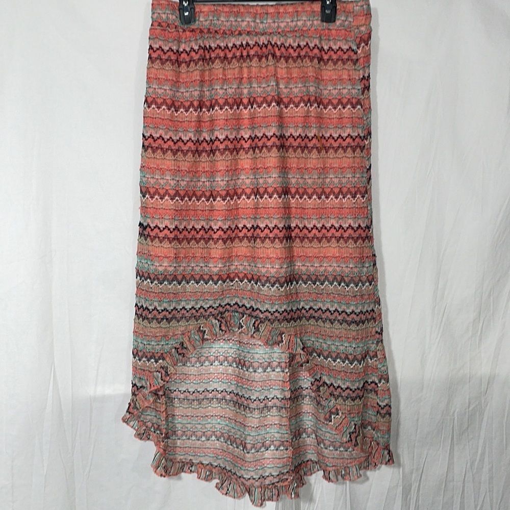 No Boundaries skirt 